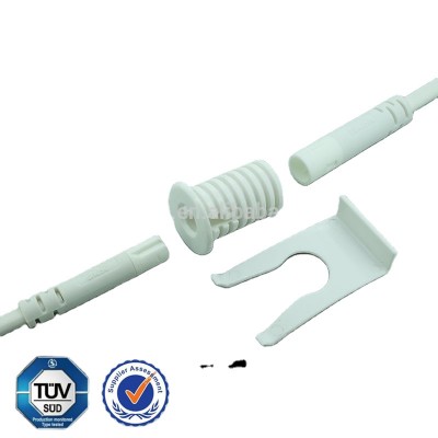 Elegent european design high voltage connector 230V 2.5A TUV connecting system ismoka eleaf 2 pin connector